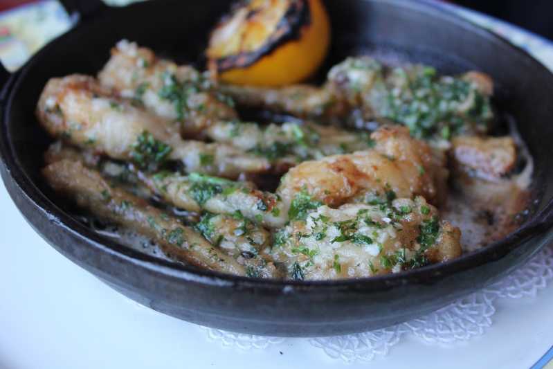 Frog legs, compressed.jpg